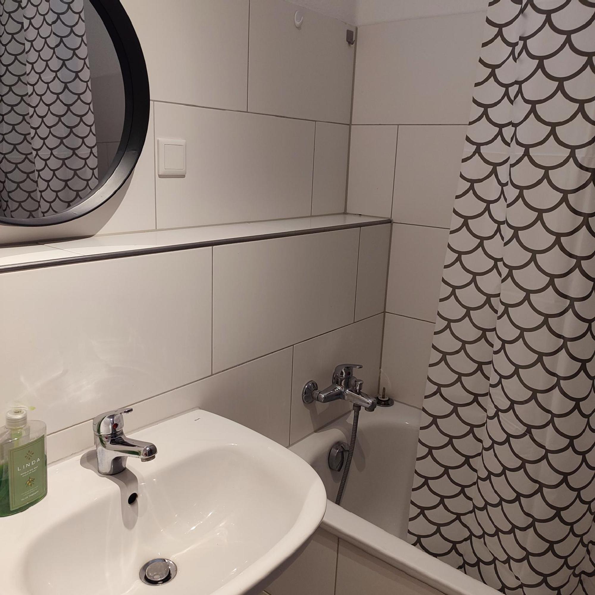 Ferienwohnung Monteurwohnung Messewohnung Duisburg Sued Grenze Duesseldorf 6 Personen 외부 사진