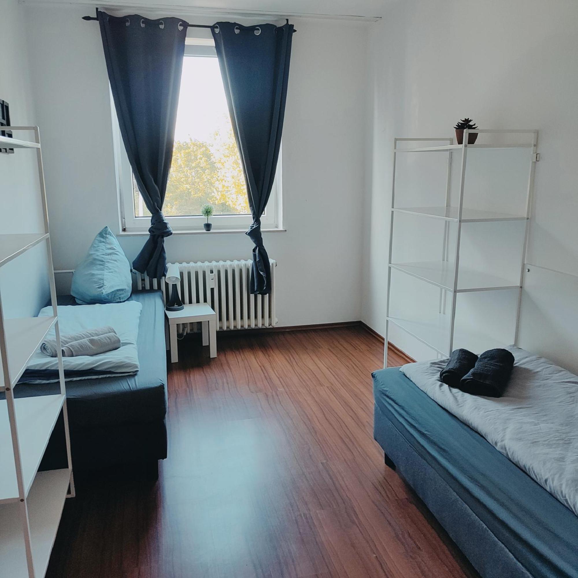 Ferienwohnung Monteurwohnung Messewohnung Duisburg Sued Grenze Duesseldorf 6 Personen 외부 사진