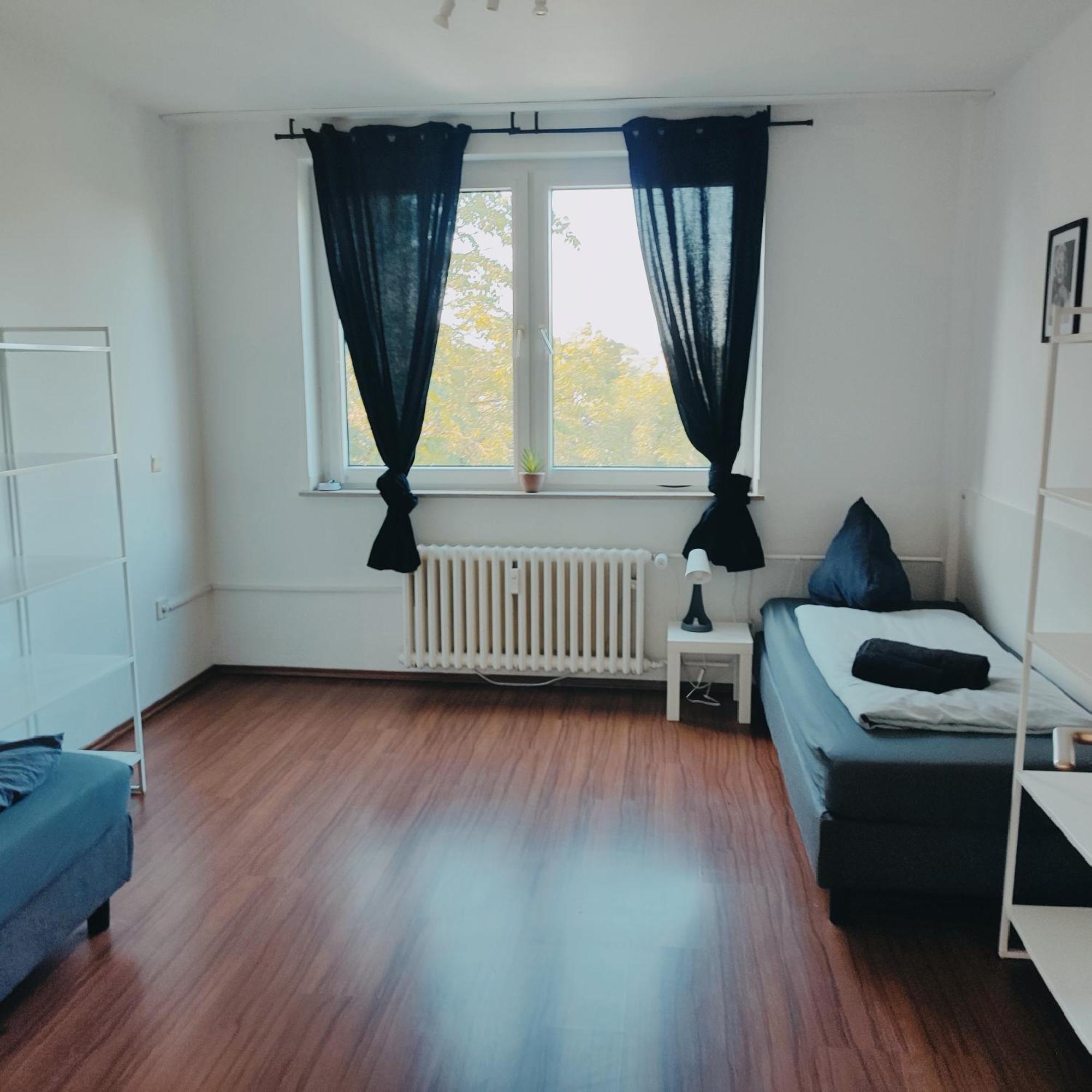 Ferienwohnung Monteurwohnung Messewohnung Duisburg Sued Grenze Duesseldorf 6 Personen 외부 사진