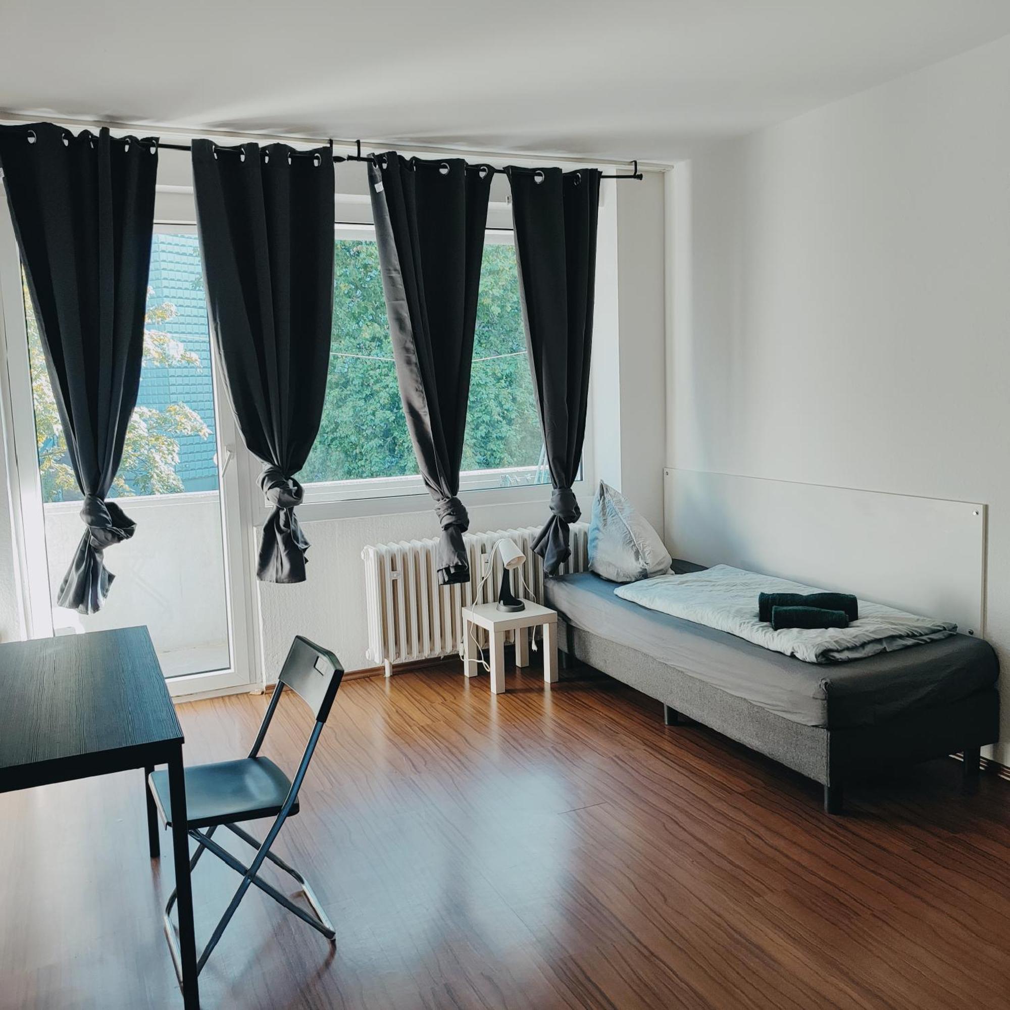 Ferienwohnung Monteurwohnung Messewohnung Duisburg Sued Grenze Duesseldorf 6 Personen 외부 사진