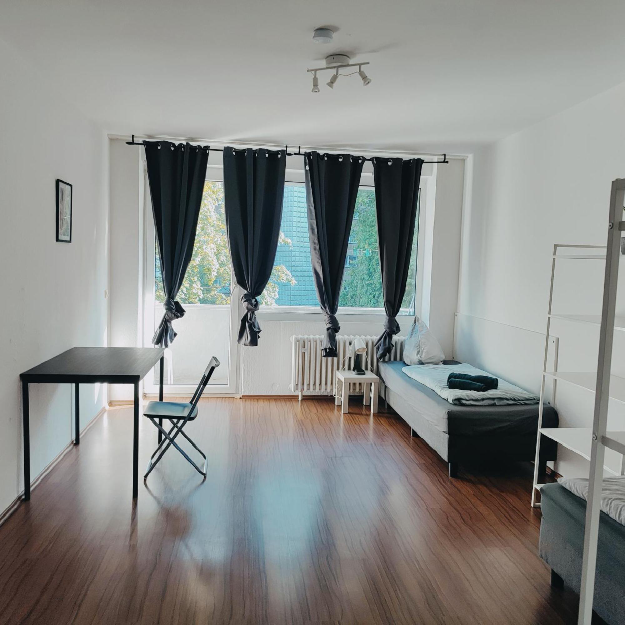 Ferienwohnung Monteurwohnung Messewohnung Duisburg Sued Grenze Duesseldorf 6 Personen 외부 사진