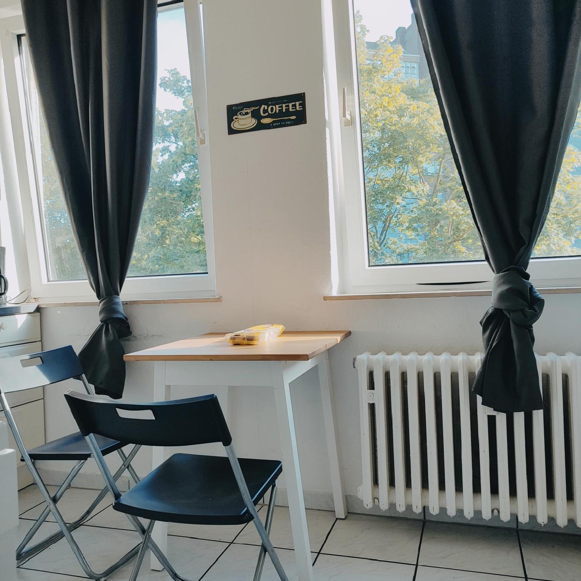 Ferienwohnung Monteurwohnung Messewohnung Duisburg Sued Grenze Duesseldorf 6 Personen 객실 사진